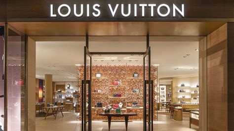 louis vuitton cherry creek store.